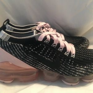 NIKE AIR VAPORMAX FLYKNIT 3 PINK CU4748-001 SIZE 8